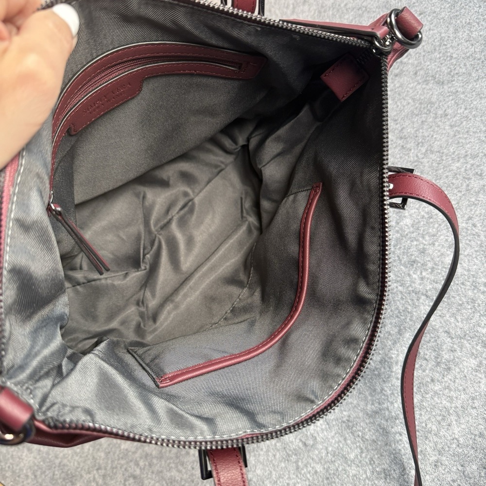Simply Vera Vera Wang Purse Double Strap Zip Close Shoulder Bag Maroon Tote - Picture 7 of 15